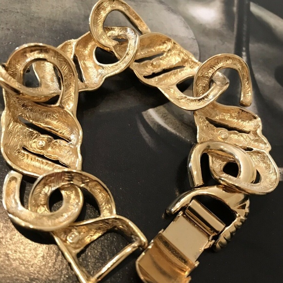 Givenchy Signed Bracelet - Picture 3 of 3